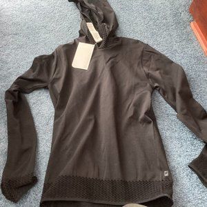 NWT Fabletics Megan Seamless Hoodie Pullover Mesh Black Stretch Workout Medium